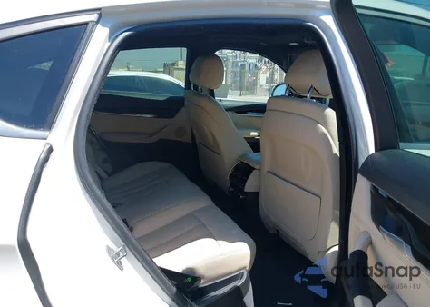 2019 BMW X6 Sdrive35I z USA, uszkodzony, nr VIN 5UXKU0C58K0S97704